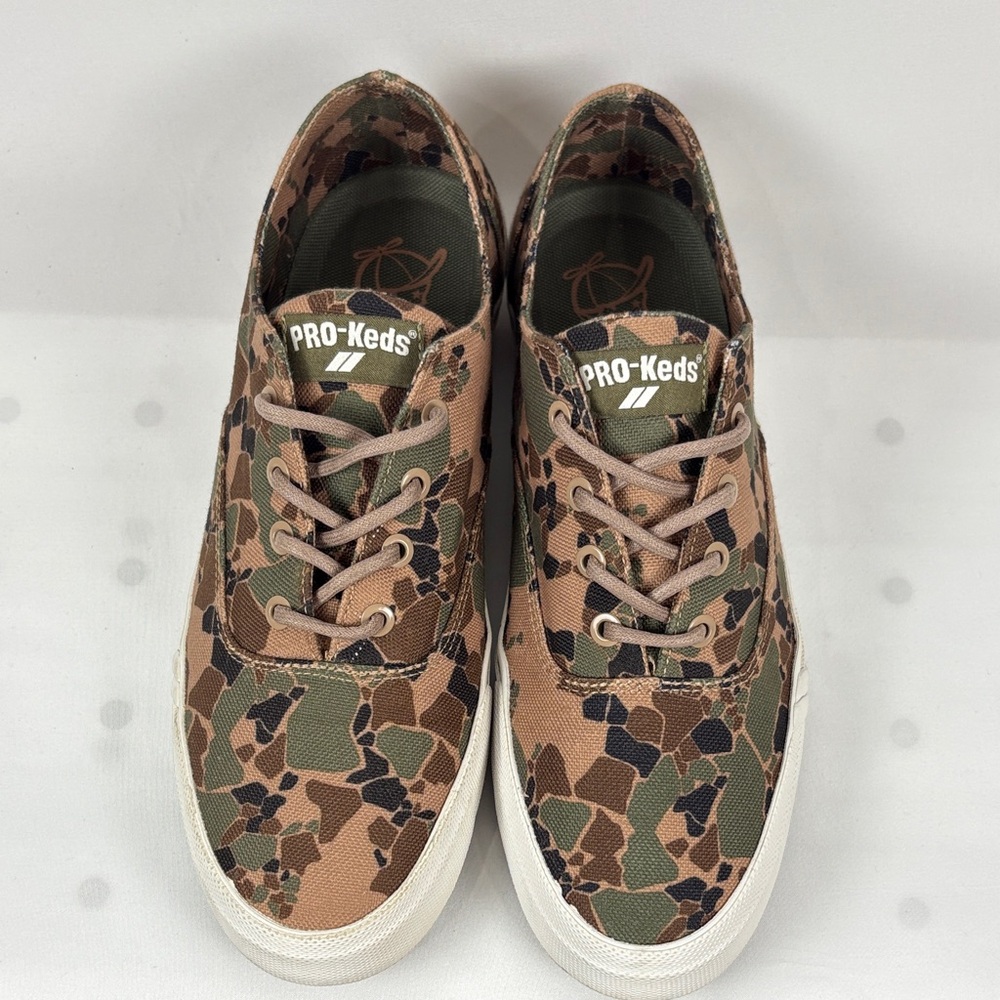 Camouflage Canvas Sneakers size 9.5